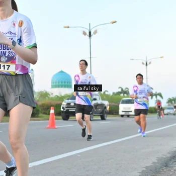 Runner Photo 6069885