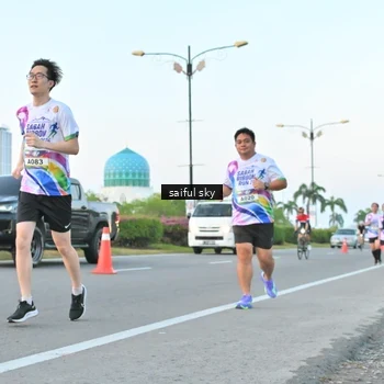 Runner Photo 6069888