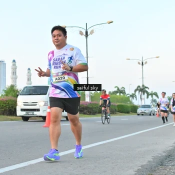 Runner Photo 6069893