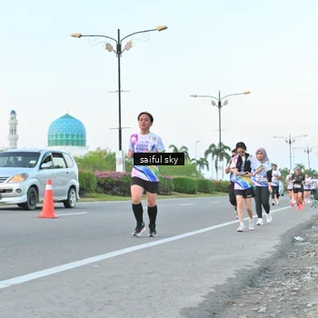 Runner Photo 6069901