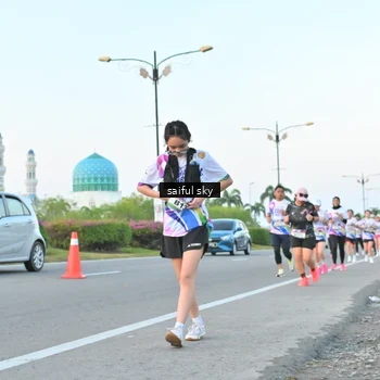 Runner Photo 6069931