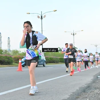 Runner Photo 6069937