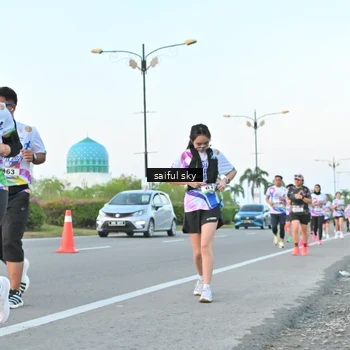 Runner Photo 6069946