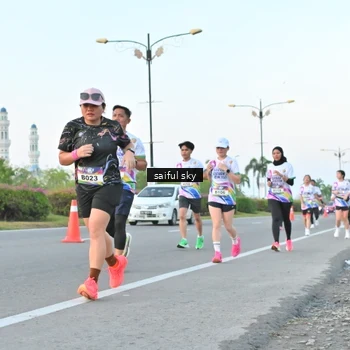 Runner Photo 6069948