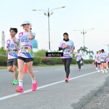 Runner Photo 6069951