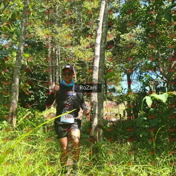 Runner Photo 6070