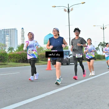 Runner Photo 6070004