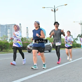 Runner Photo 6070016
