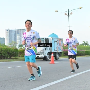 Runner Photo 6070019