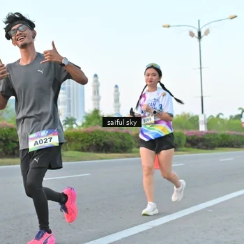 Runner Photo 6070020