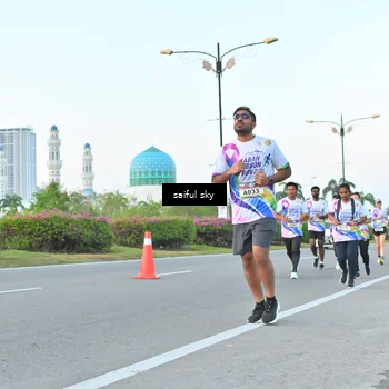 Runner Photo 6070047
