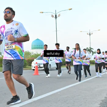 Runner Photo 6070056