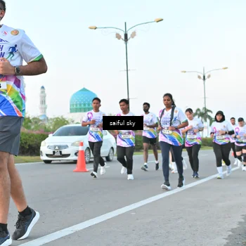 Runner Photo 6070060