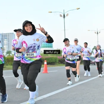 Runner Photo 6070073