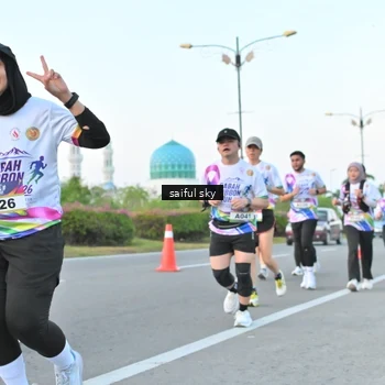 Runner Photo 6070076
