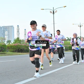 Runner Photo 6070083