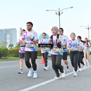 Runner Photo 6070084