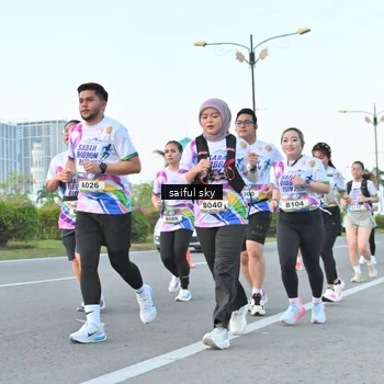Runner Photo 6070086