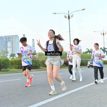 Runner Photo 6070113