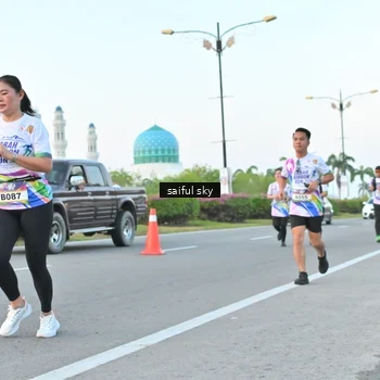 Runner Photo 6070130