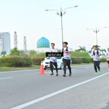 Runner Photo 6070140