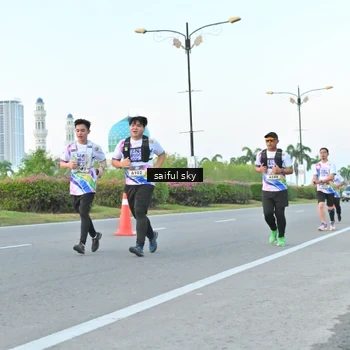 Runner Photo 6070147
