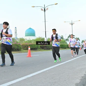 Runner Photo 6070153