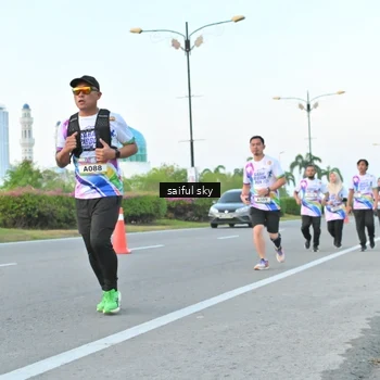 Runner Photo 6070161