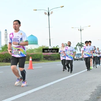 Runner Photo 6070171
