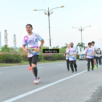Runner Photo 6070172