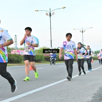 Runner Photo 6070186