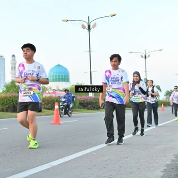 Runner Photo 6070191