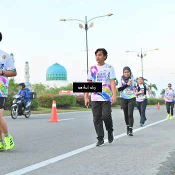 Runner Photo 6070194