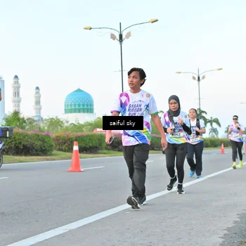 Runner Photo 6070198