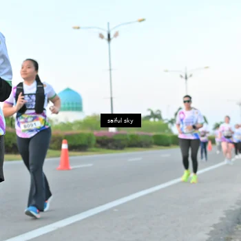 Runner Photo 6070220