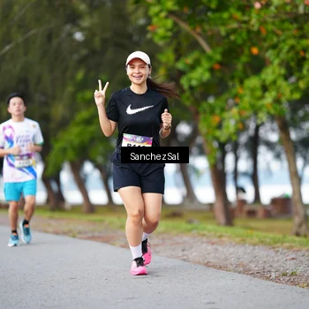 Runner Photo 6070238