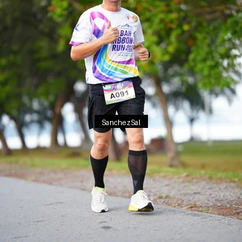 Runner Photo 6070244