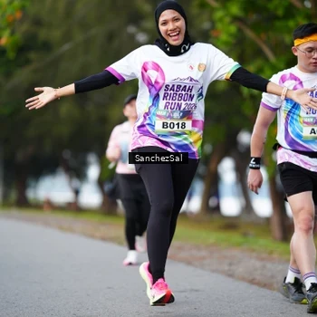 Runner Photo 6070293
