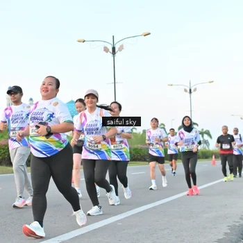 Runner Photo 6070296