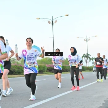 Runner Photo 6070299