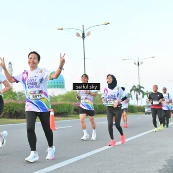 Runner Photo 6070302