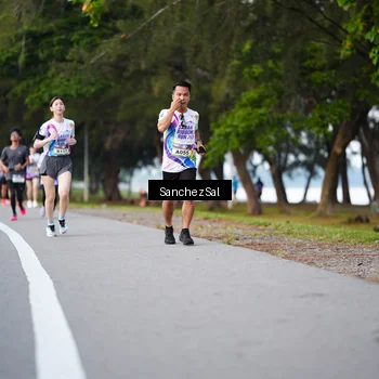Runner Photo 6070310