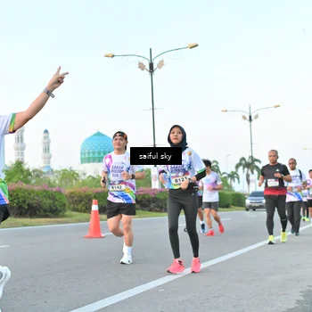 Runner Photo 6070311
