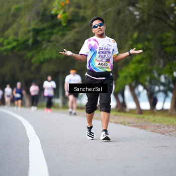 Runner Photo 6070315