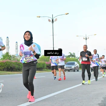 Runner Photo 6070330