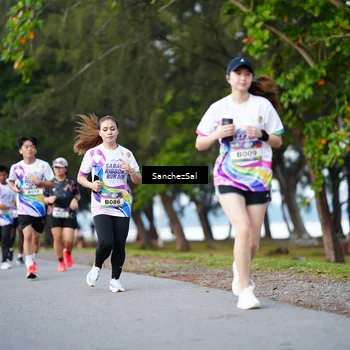 Runner Photo 6070347