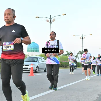 Runner Photo 6070363