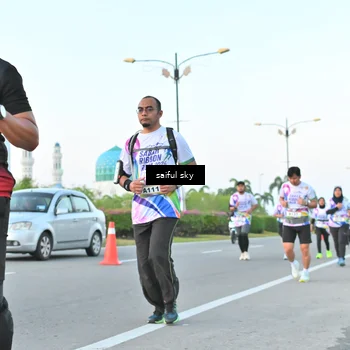 Runner Photo 6070364