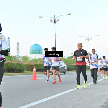 Runner Photo 6070375