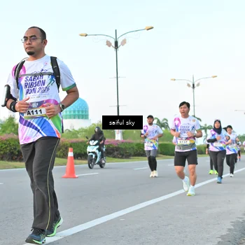 Runner Photo 6070376